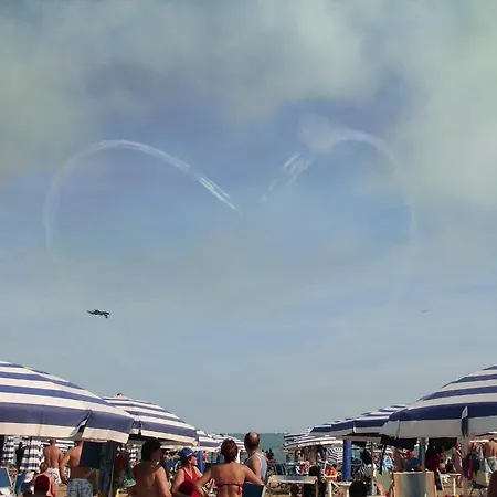 Lorenz מלון קאורלה