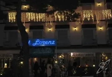 Lorenz מלון 2*