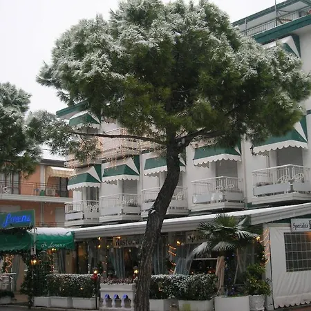 Hotel Lorenz 2*